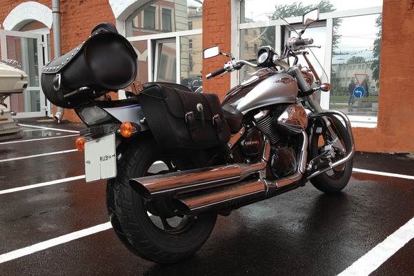 Suzuki VZ 800 Harley-Davidson 2007 300000 1.jpg